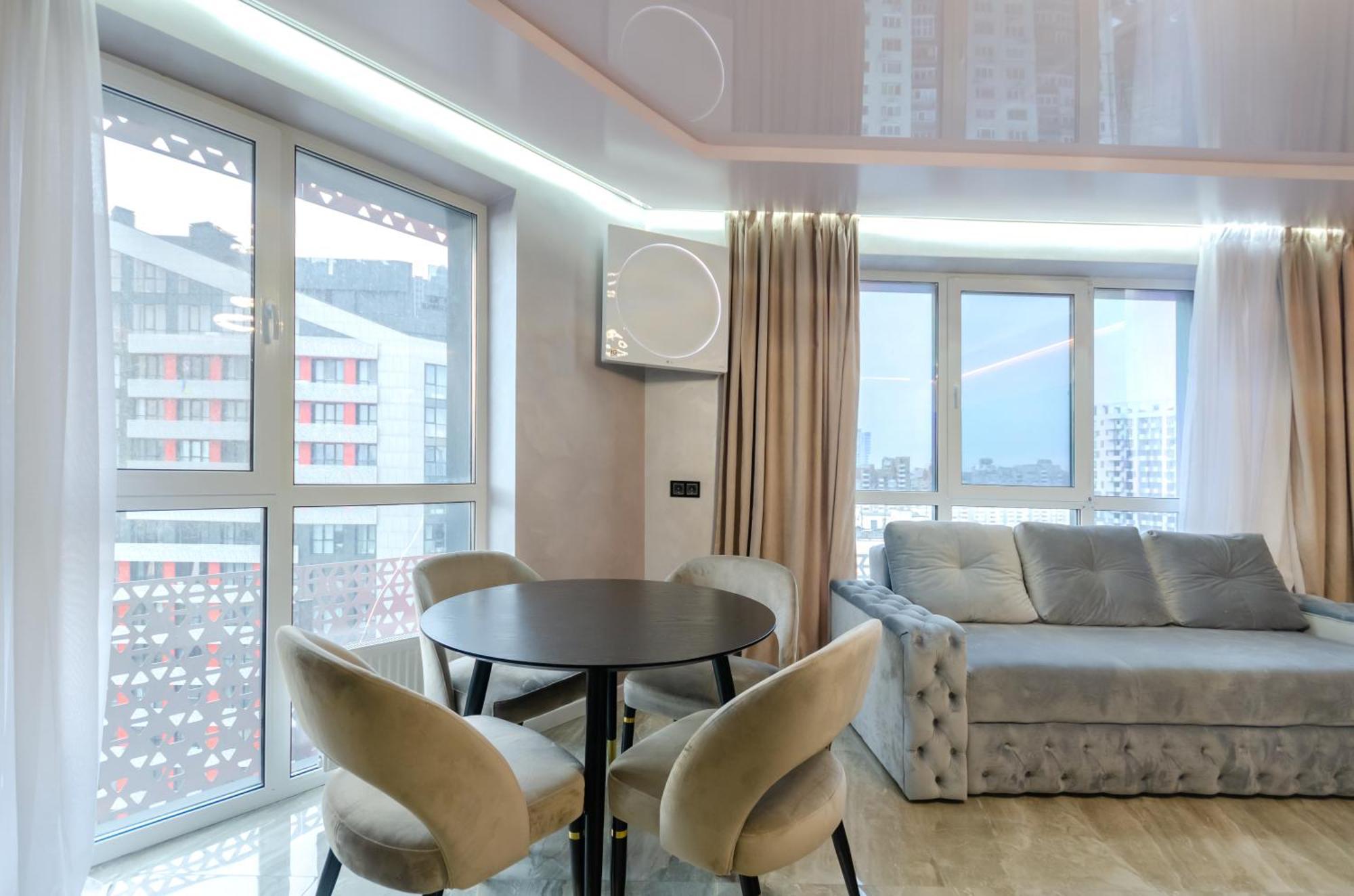 Petrovdom 109-200 In Spacious 2 Bedroom At Rc Kvartet, 16г Vasyl Lypkivskyi Street